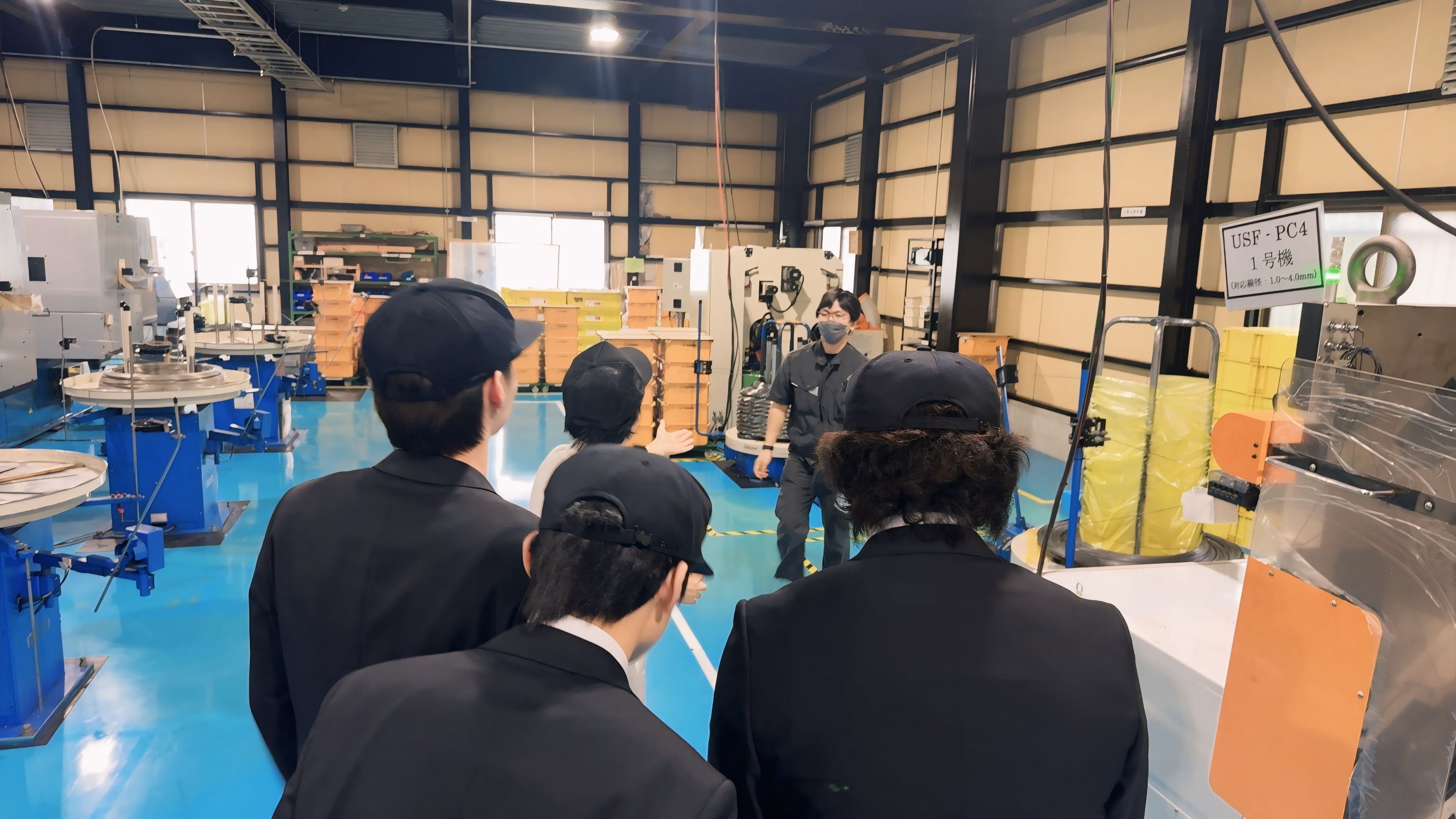 製造現場の説明です