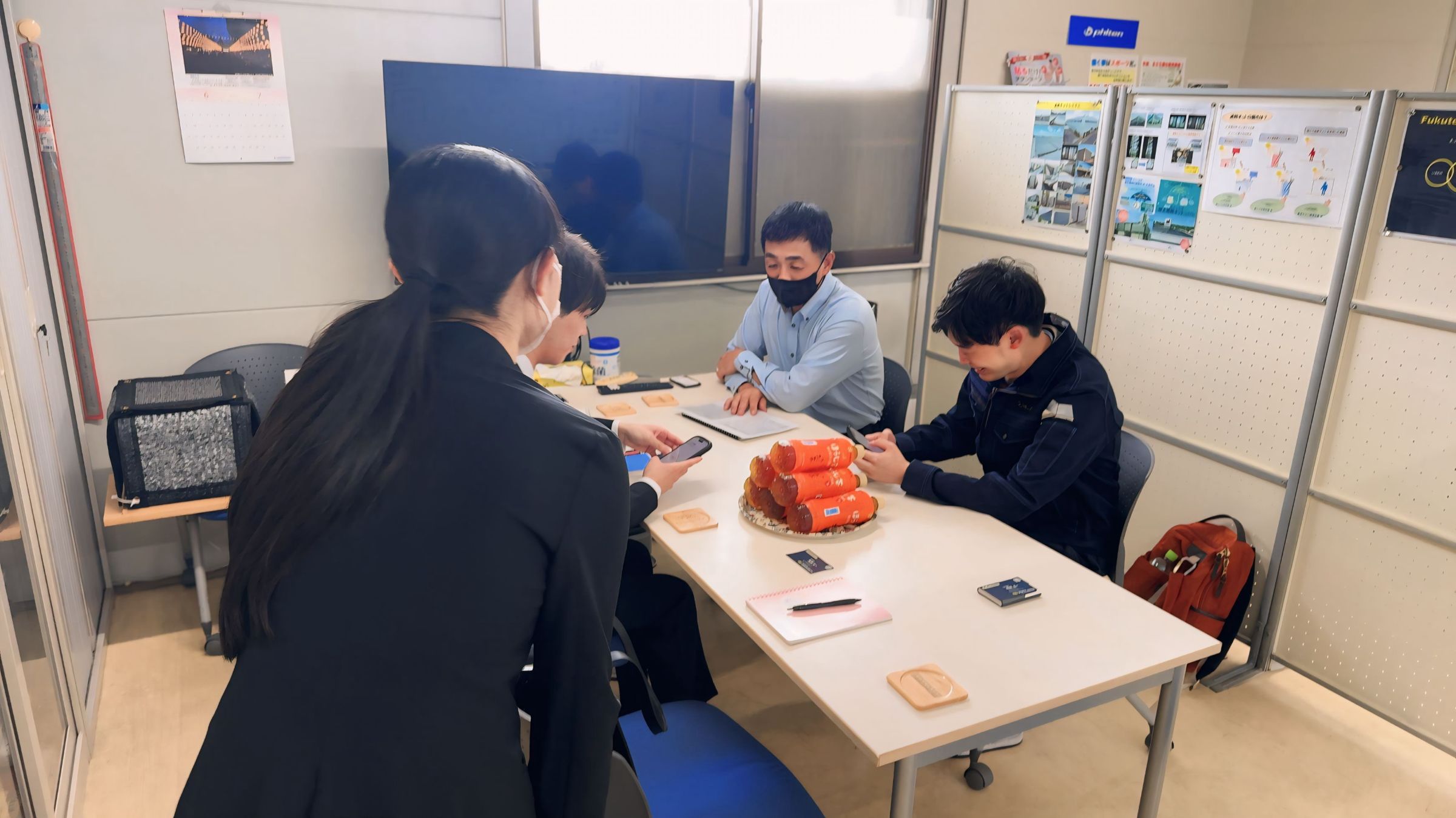 インタビュー中は笑顔が絶えませんでした。