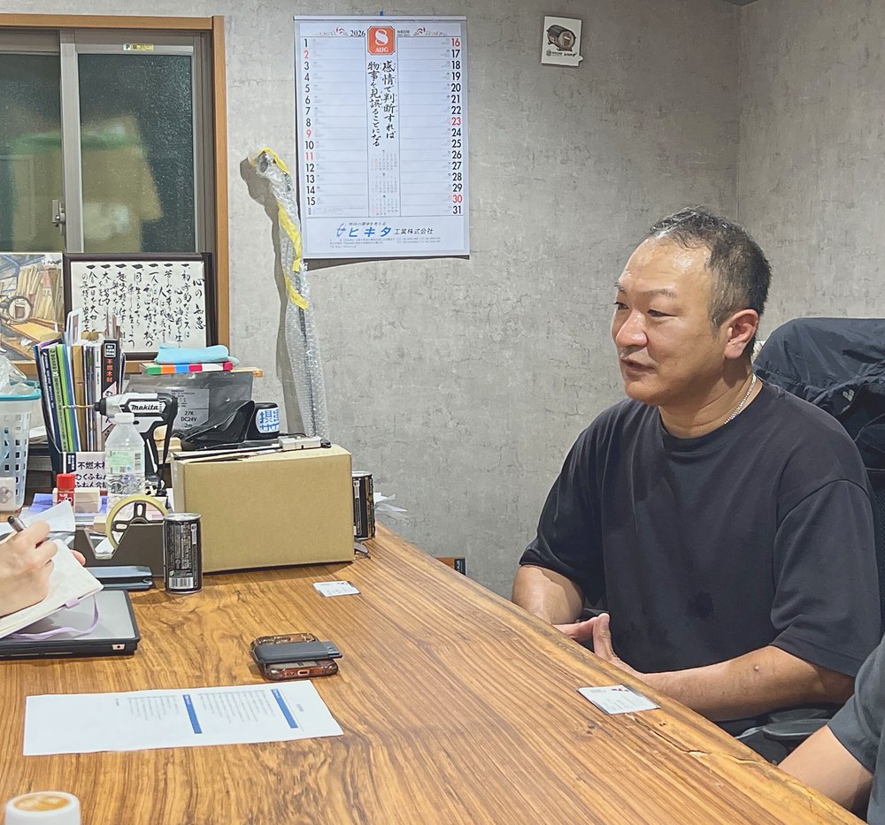 花岡雅仁社長へのインタビューの様子