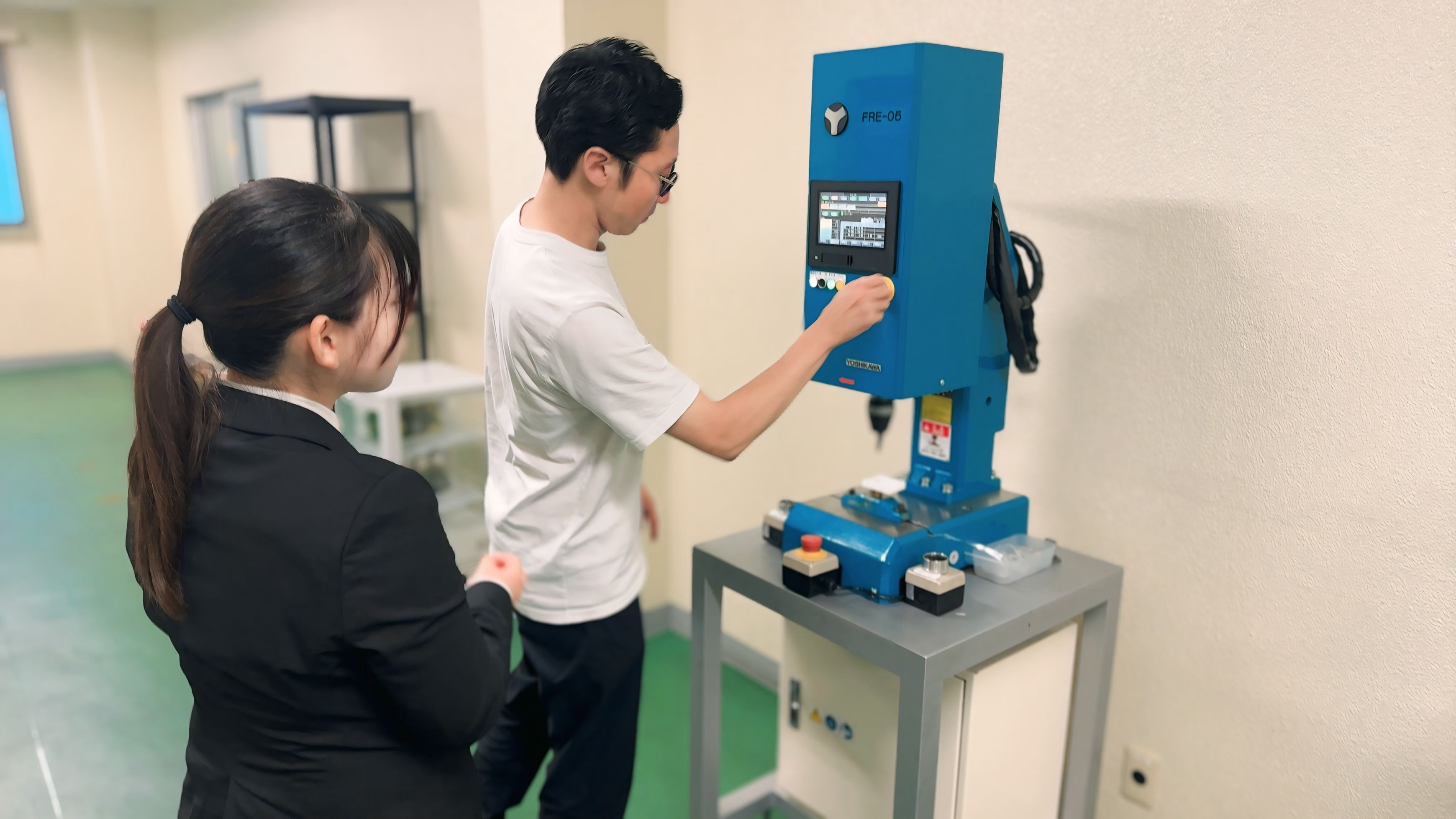 最後はかしめ体験もさせてもらいました